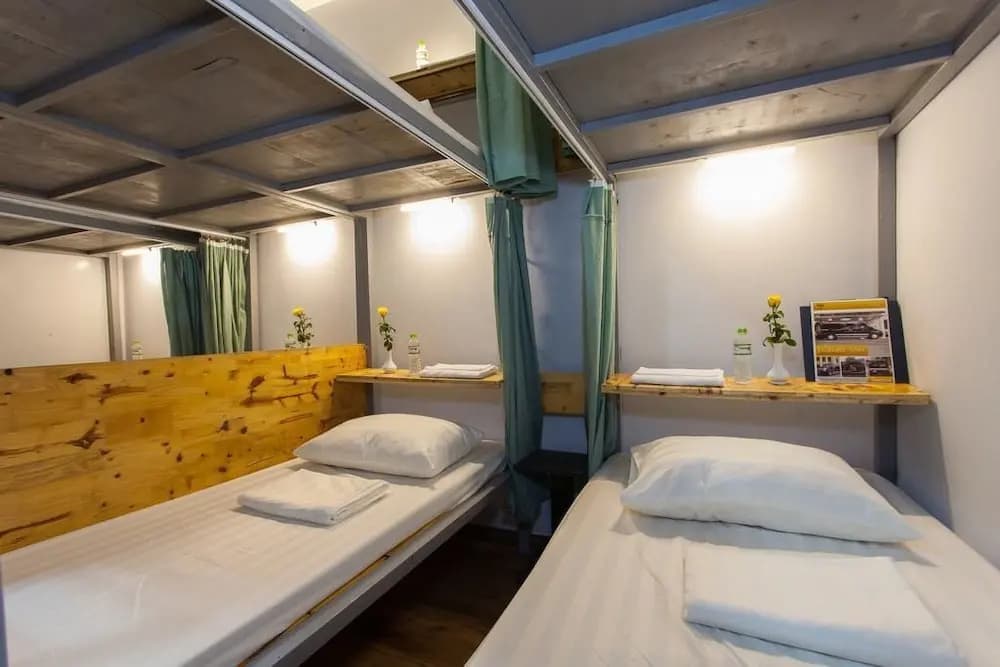 Backpacker Hanoi Hostel - photo 3