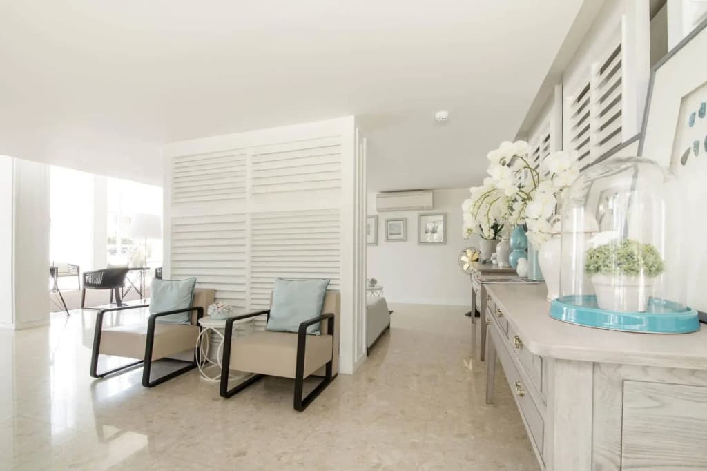 First Choice Suites By The Sea - photo 10