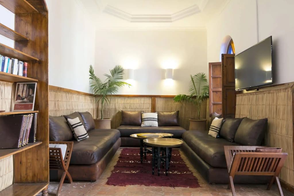 Riad Adika - photo 16