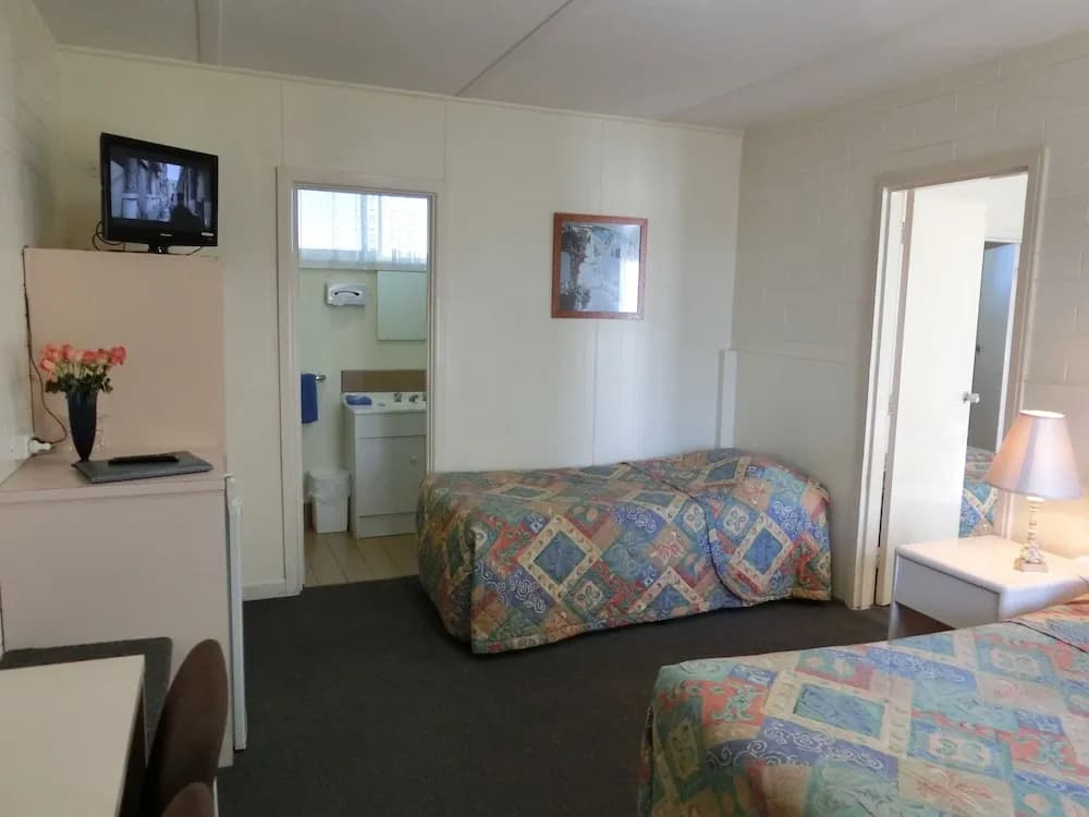 Ringwood Motel - photo 5