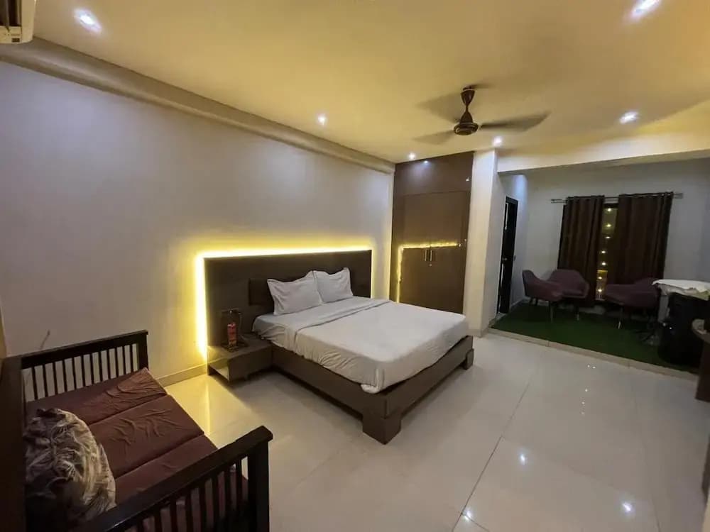 Hotel 19 West - photo 4