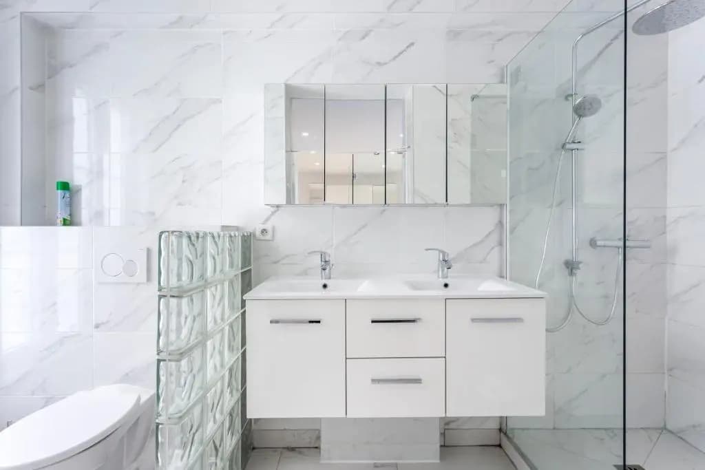 180 Suite Eden, Luxury Apt at Sacre Coeur - photo 7
