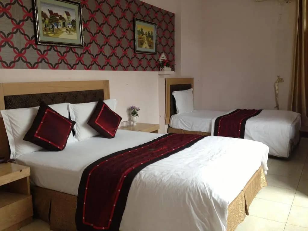 Red Sunset Hotel - photo 3
