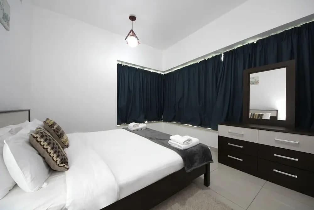 Signature Holiday Home - Marina Pinnacle - photo 4