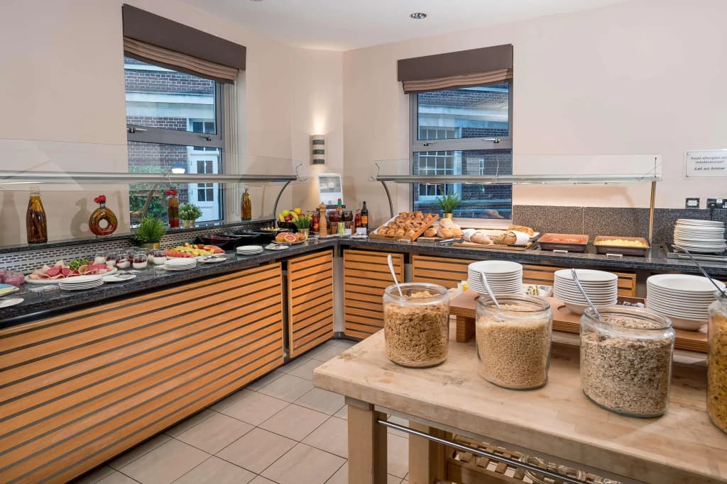 De Vere Devonport House - photo 11