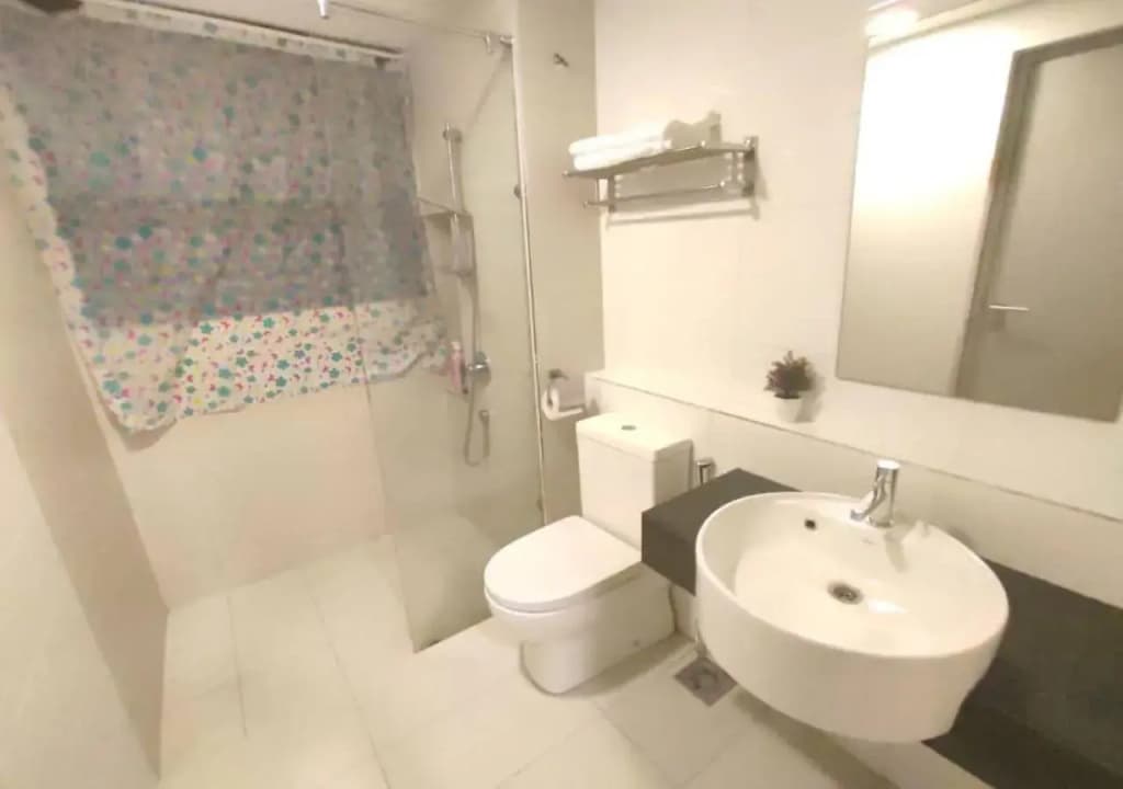 Suites at 1Tebrau - photo 27