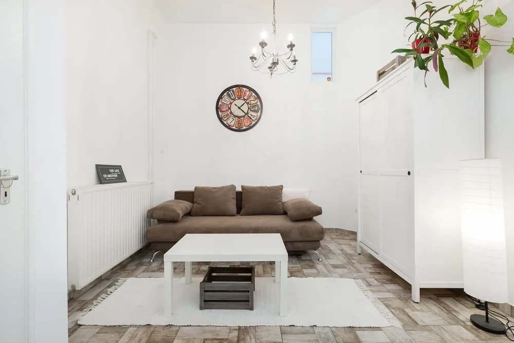 Apartment Cafe - photo 3