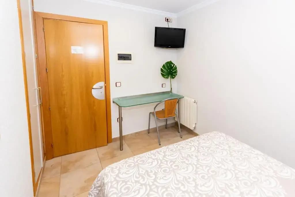 Hostal Viky - photo 14