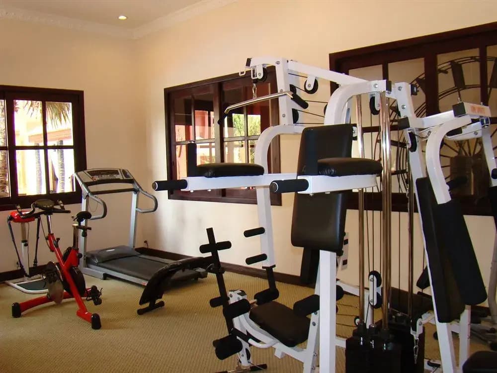 Apsara Holiday Hotel - photo 12
