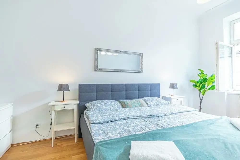 Stylish 1BR Apartment In Vienna Center - photo 3