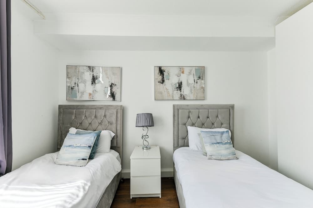 Marble Arch Marylebone Flat - photo 23