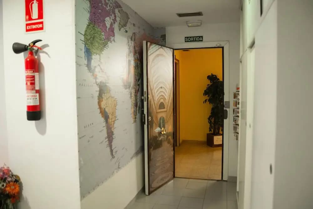 Hostel Ideal Badal - photo 11