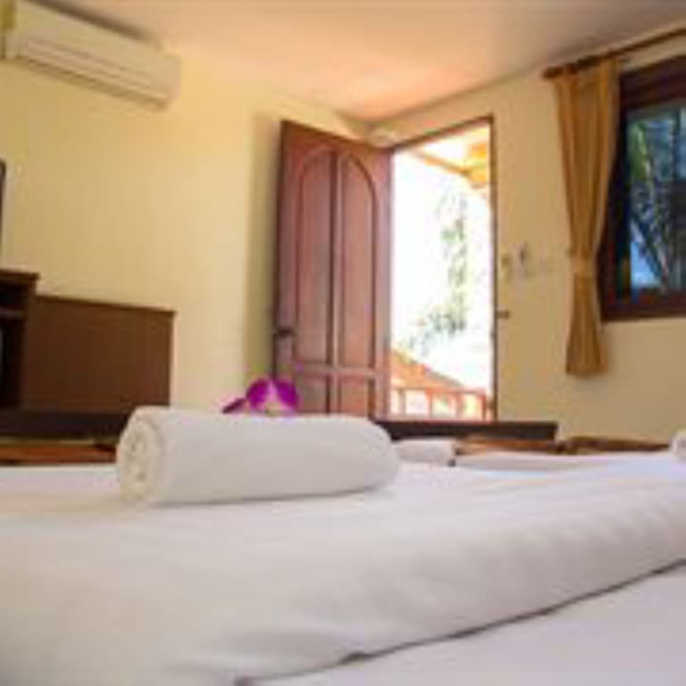 Hathai House Resort - photo 5