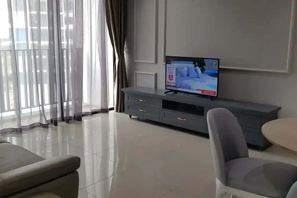 Hyde by EUZMO Residences @ i-City - photo 2