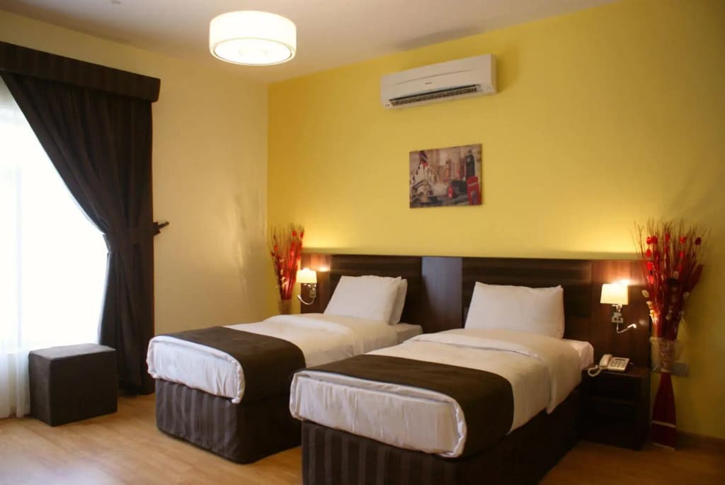 Weekend Hotel & Apartments - photo 6