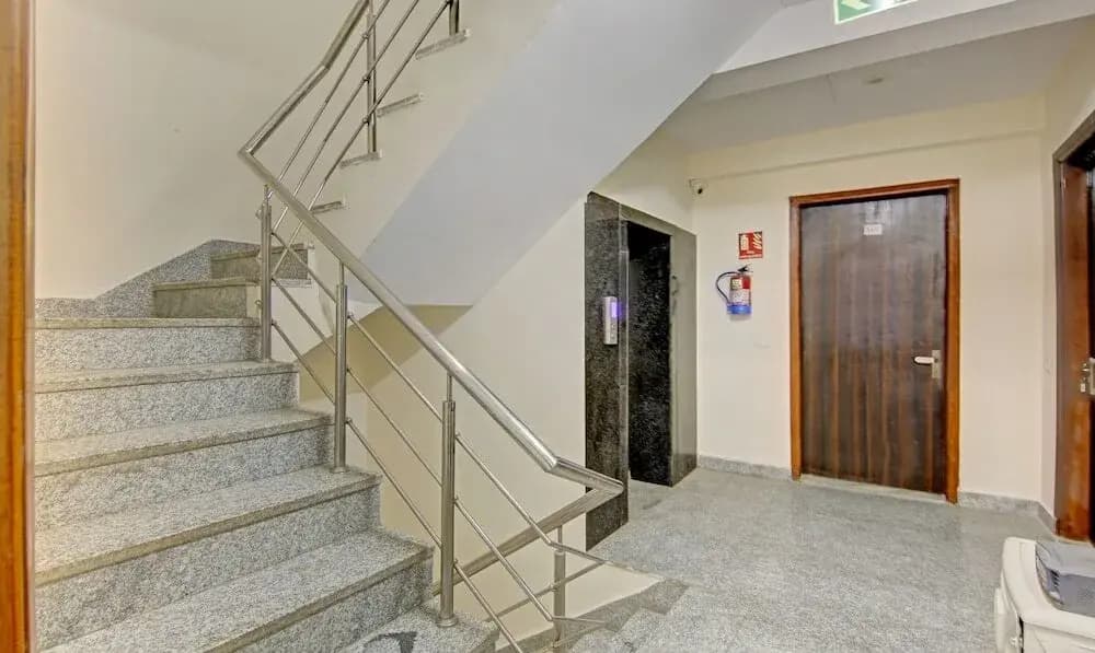 Dwarka Residency by OYO Rooms - photo 10