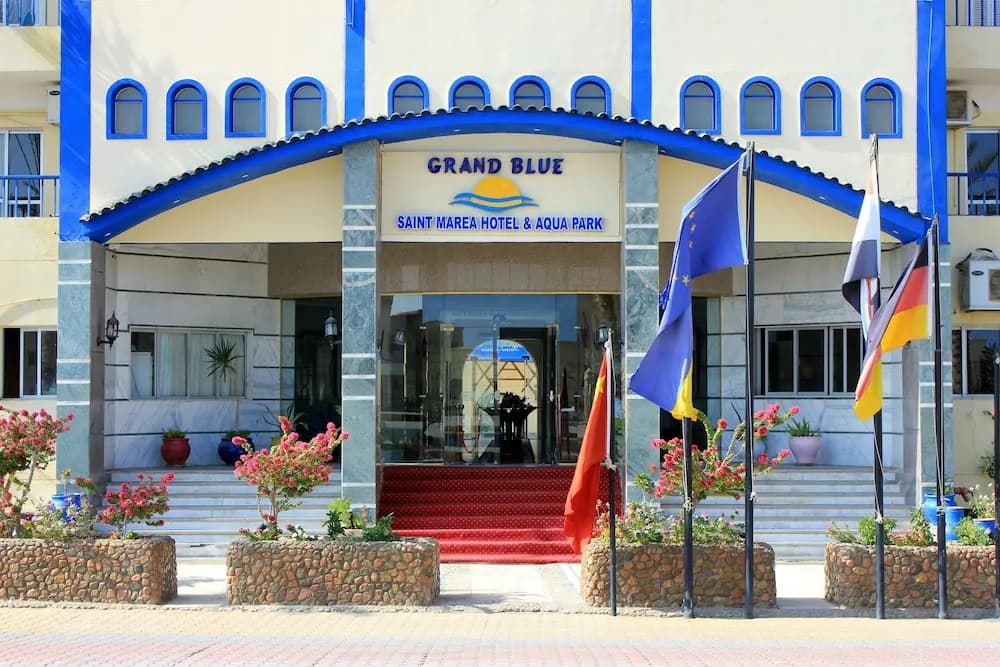 Grand Blue Hotels - photo 1