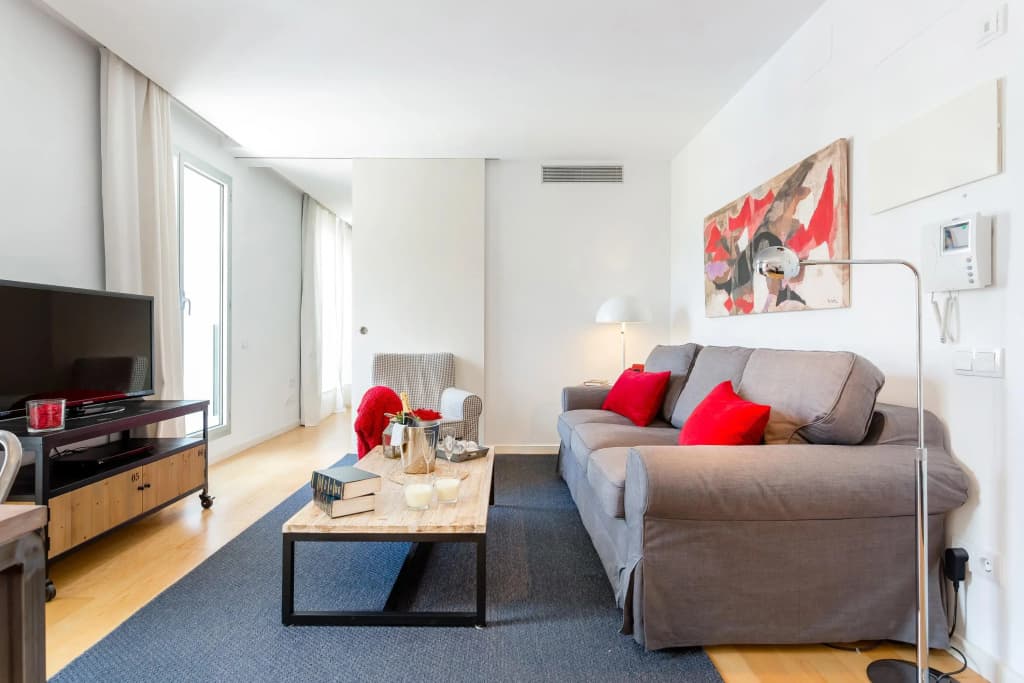 1 BR Rambla Suite & 2 Pools Rooftop Terrace Sea View - HOA 42152 - photo 3