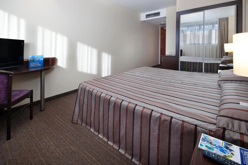Arco Barcelona Hotel - photo 7