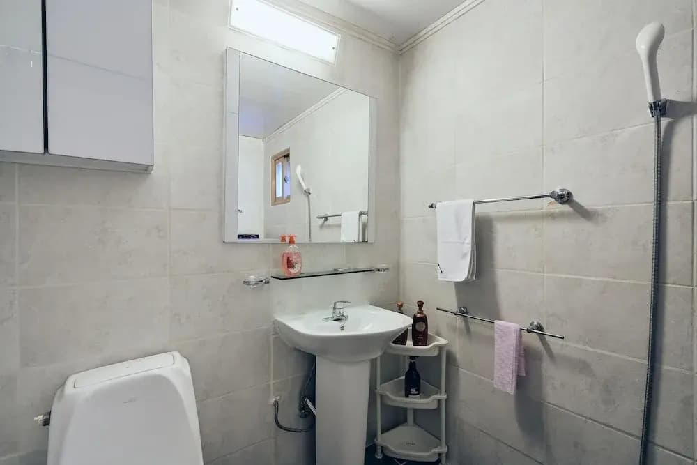 MYEONGDONG 100SQ3BDR FULL Villa - photo 9