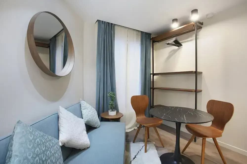 Modern Suite Center of Paris Montmartre - photo 9