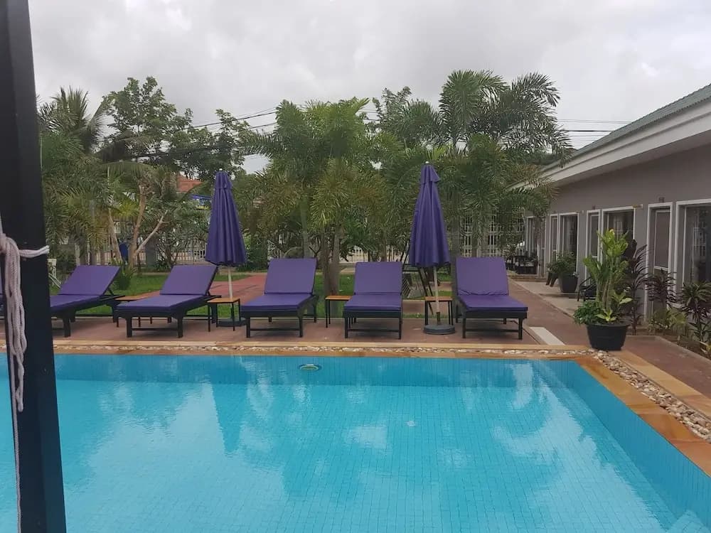 White Lotus Resort - photo 16