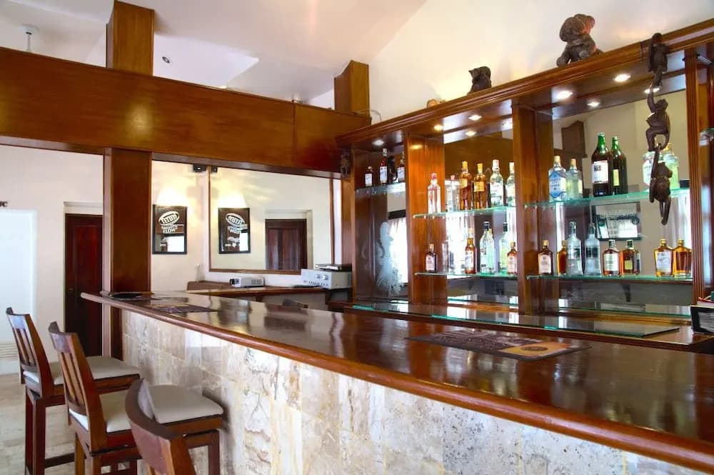 Jungle Emerald Rock Luxury Villa - photo 23