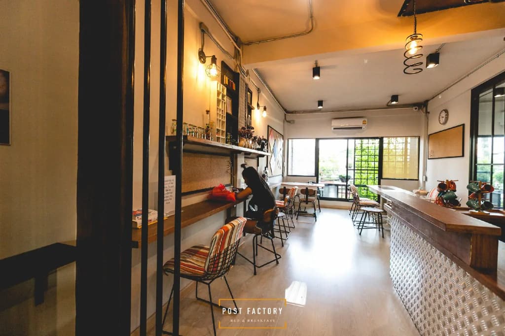 Post Factory Bed & Breakfast Sathorn Hostel - Adults Only - photo 20