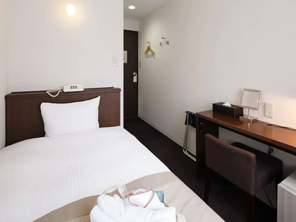 Pod Select Hotel Shinjuku - photo 3