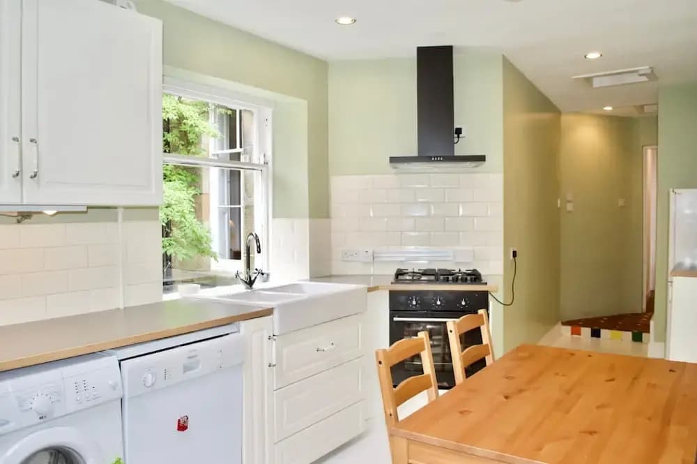 Lovely Grange Conservation Area Ground Flat - photo 12