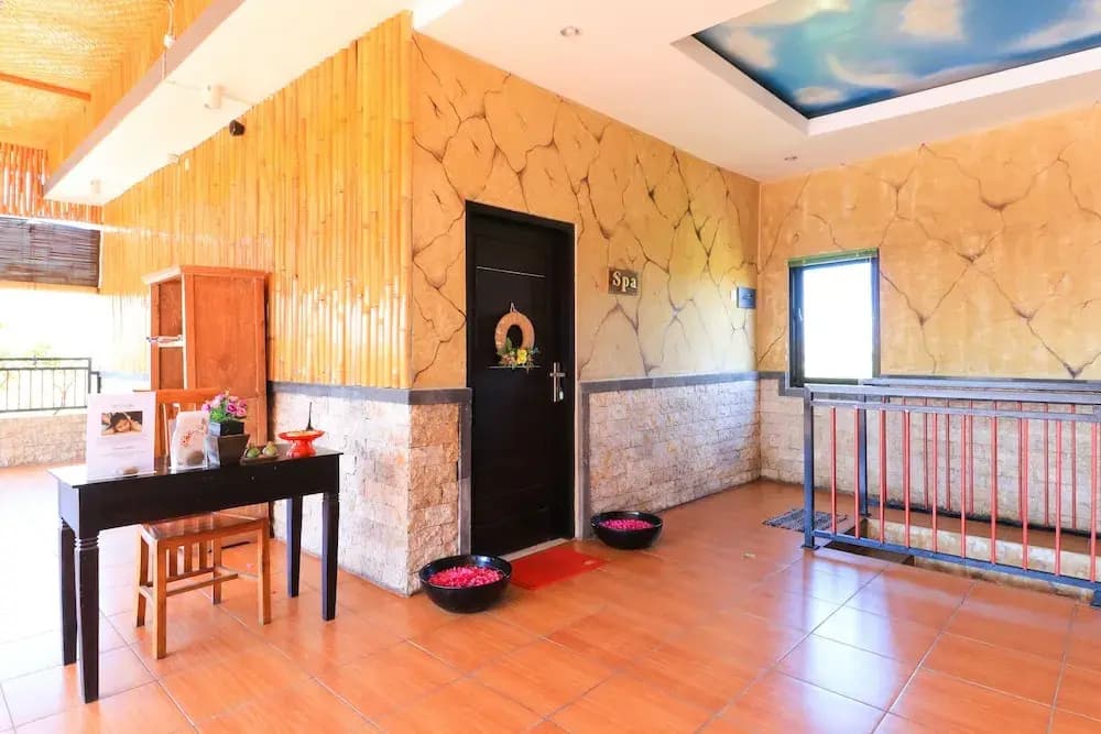 Rantun's Place Nusa Dua Hotel - photo 17