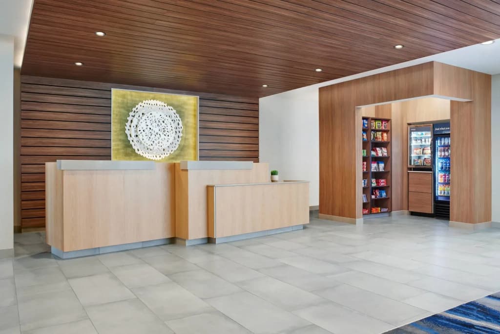 NEW - Fairfield Inn & Suites by Marriott Orlando at Millenia - photo 2