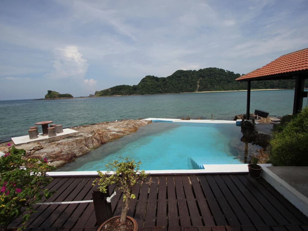 Gem Island Resort & Spa - photo 12