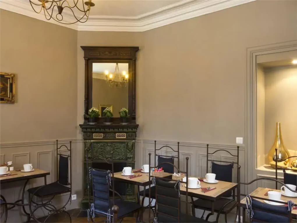 Hotel de la Porte Dorée - photo 24