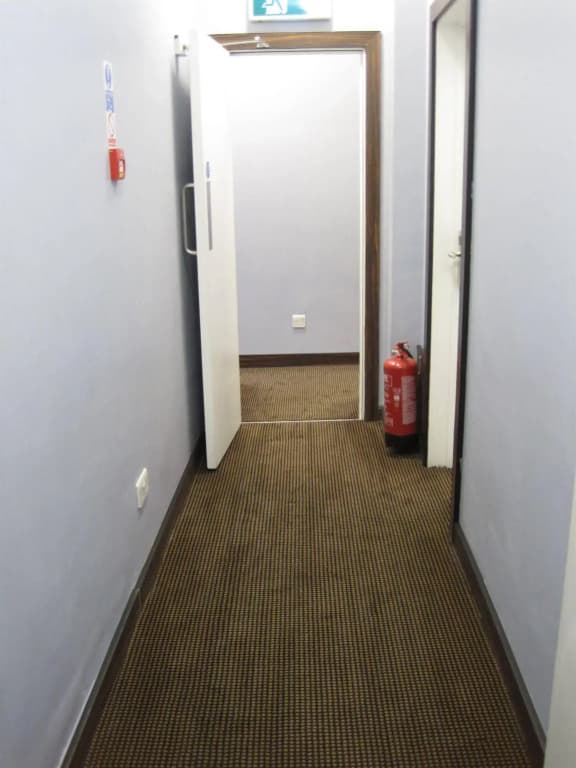 The Angus Hotel - photo 12