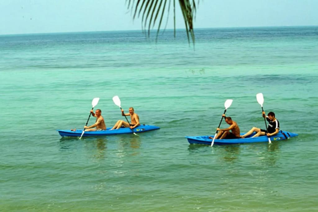 Salad Beach Resort - photo 19