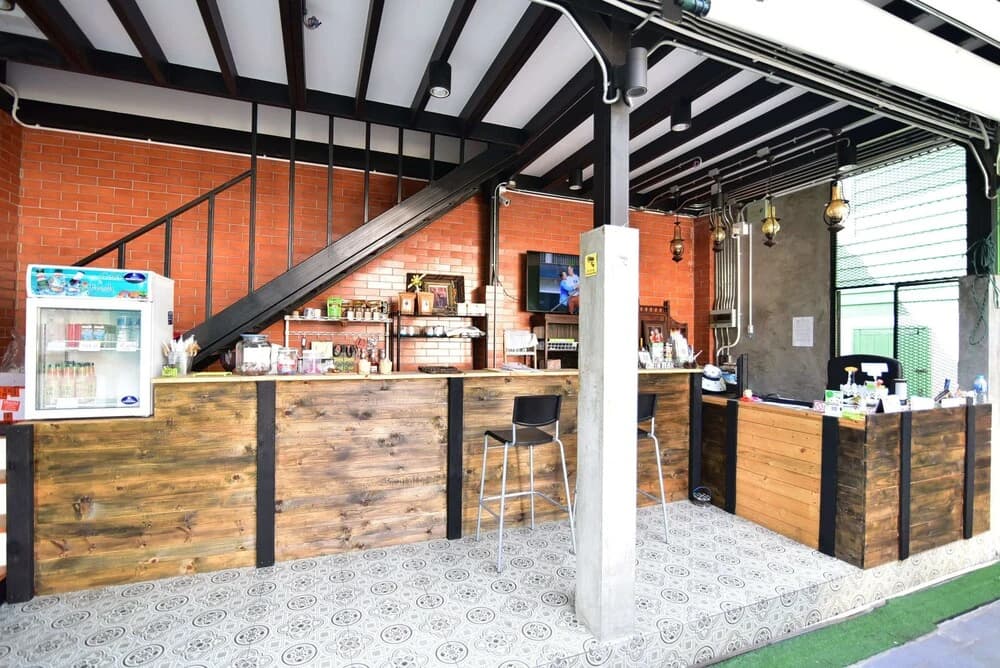 Green Teak House - photo 14