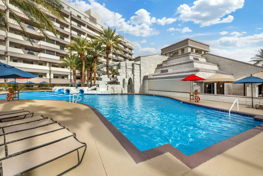 Hilton Vacation Club Cancun Resort Las Vegas - photo 17