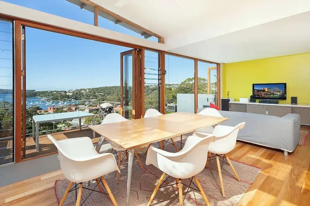 Stunning Architecture with Superb Balmoral Views! - photo 3