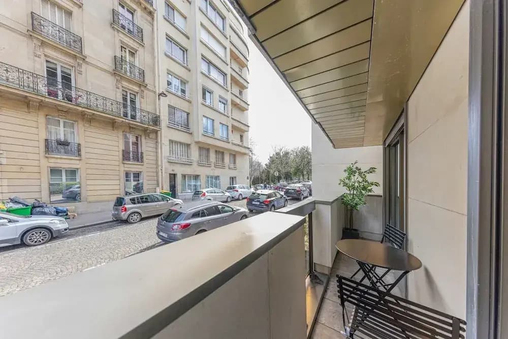 Cozy Apartment ac. Balcony - 1br/4p - Eiffel Tower - photo 8