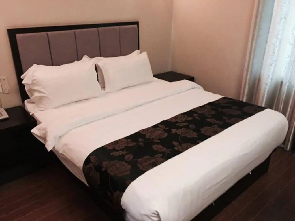 KK Waterfront Hotel - photo 5