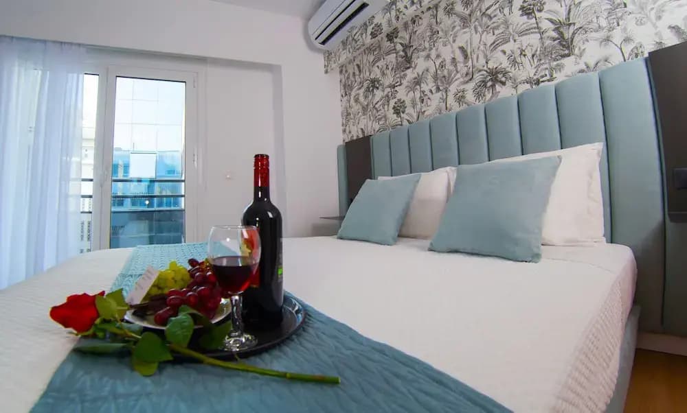Phaedrus Living Modern Kriel Suites 103 - photo 5