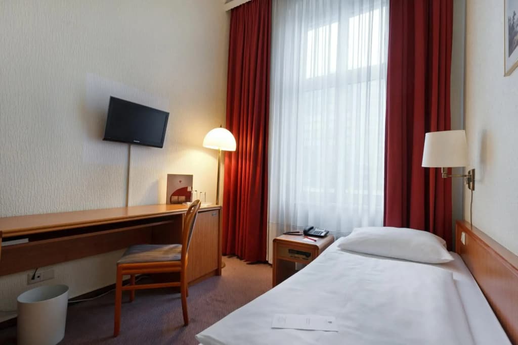 acom Hotel Berlin Kurfürstendamm - photo 2