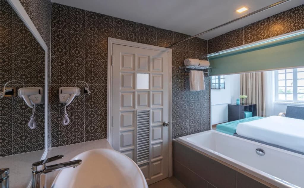 Flora Beach Hotel & Spa - photo 8
