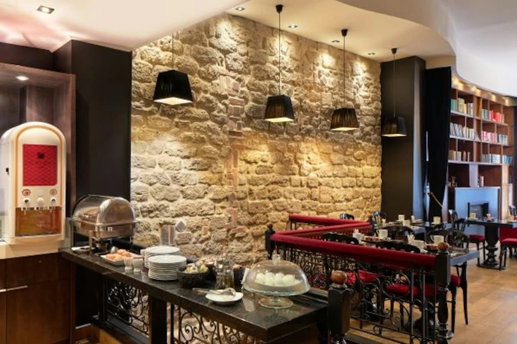 Hotel Les Théâtres - photo 17