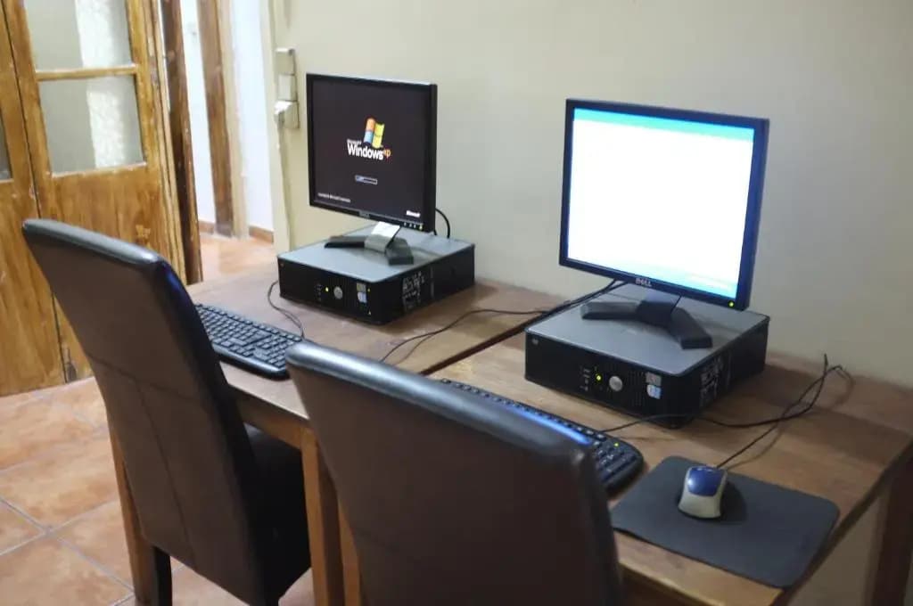 Hostal Europa - photo 2