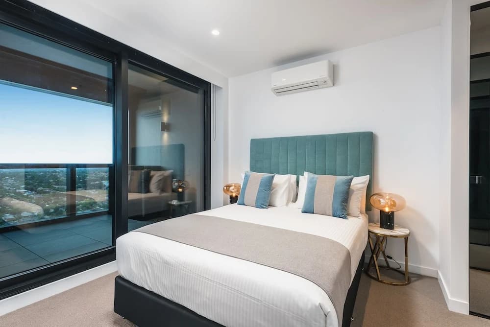 Sky One Apartments by CLLIX - photo 3