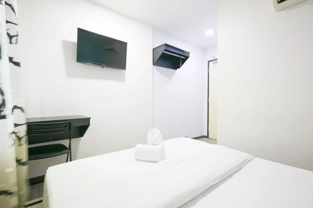 Orange Hotel Kuala Pilah - photo 1