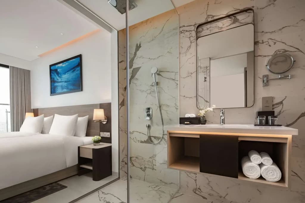 Radisson Hotel Danang - photo 28
