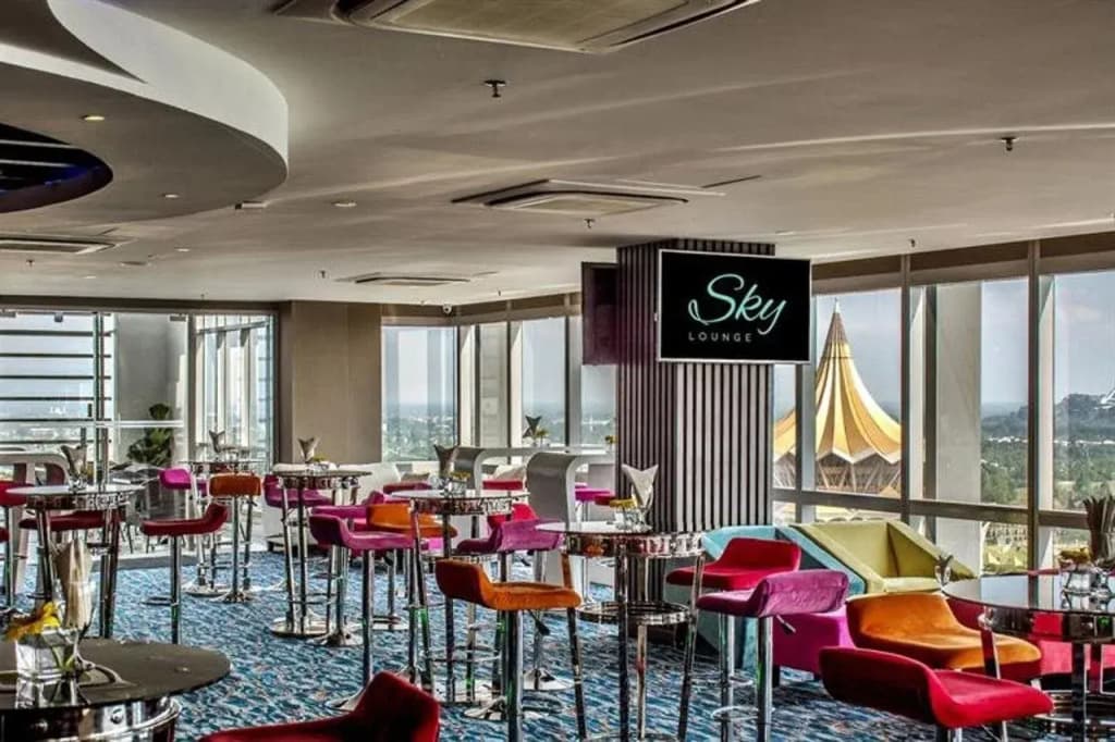 Astana Wing - Riverside Majestic Hotel - photo 25